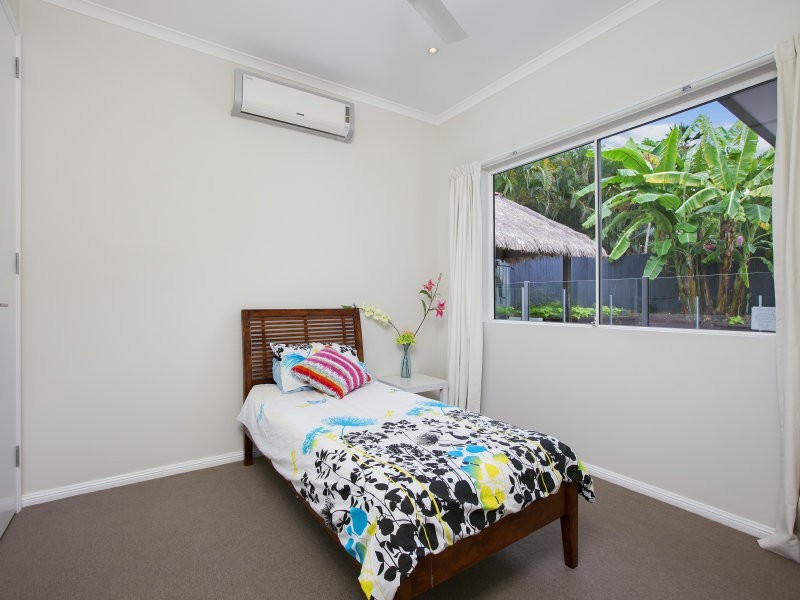 26 Kitava Street, Trinity Beach QLD 4879