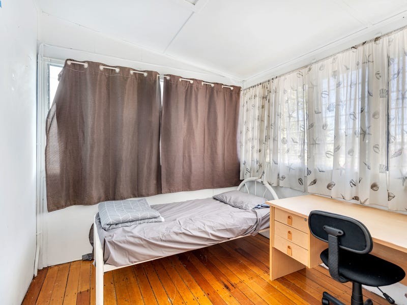 26 Loeven Street, Parramatta Park QLD 4870