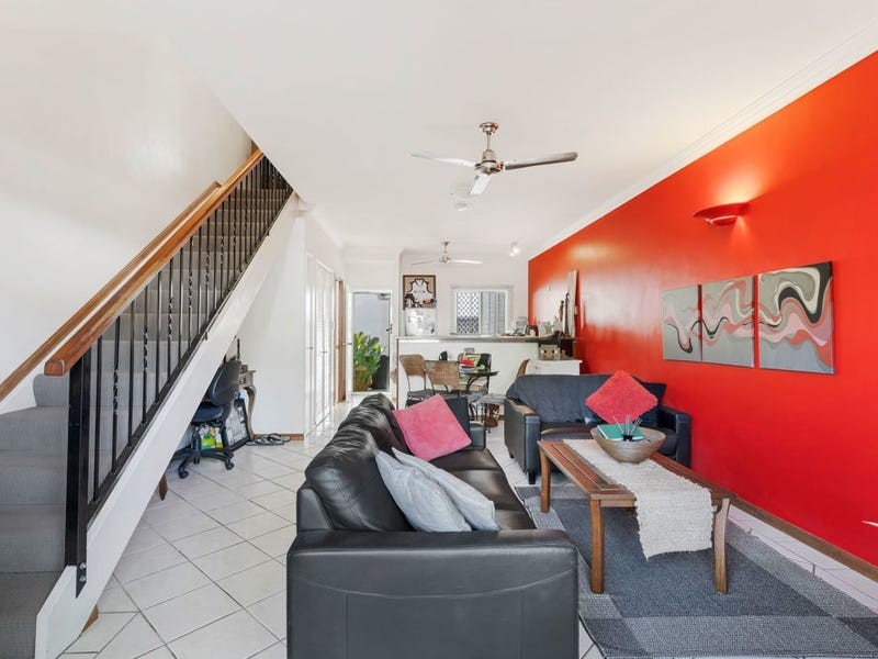 3/32 Oliva Street, Palm Cove QLD 4879