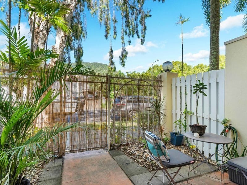 3/32 Oliva Street, Palm Cove QLD 4879
