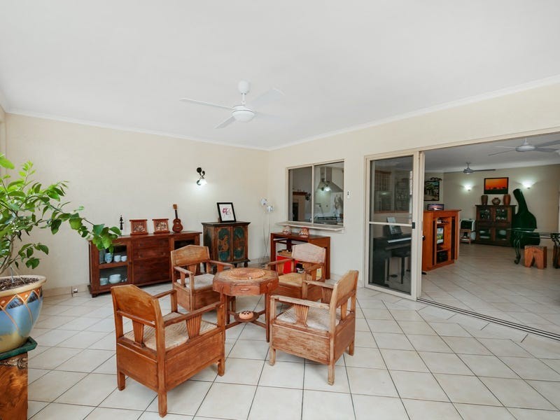 913/2-10 Greenslopes Street, Cairns North QLD 4870