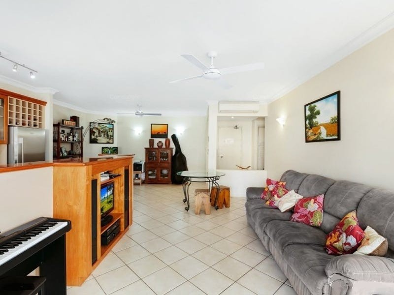 913/2-10 Greenslopes Street, Cairns North QLD 4870