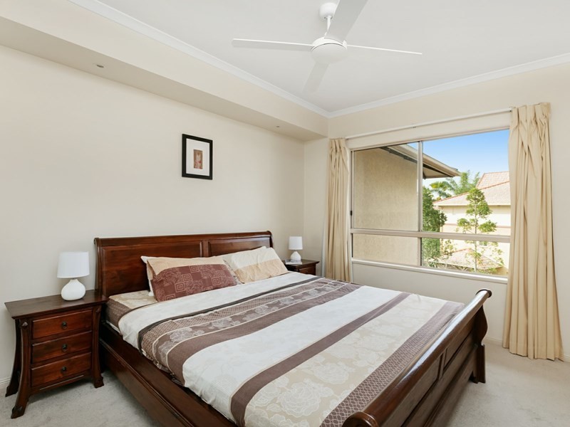 913/2-10 Greenslopes Street, Cairns North QLD 4870