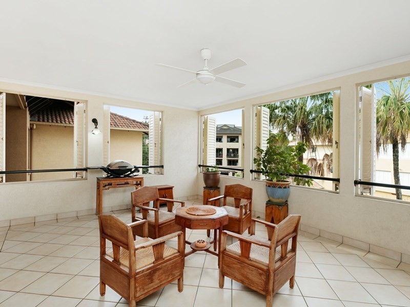 913/2-10 Greenslopes Street, Cairns North QLD 4870