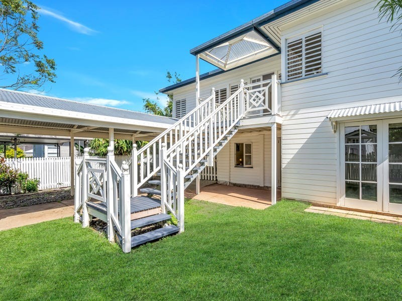 17 Friend Street, Edge Hill QLD 4870