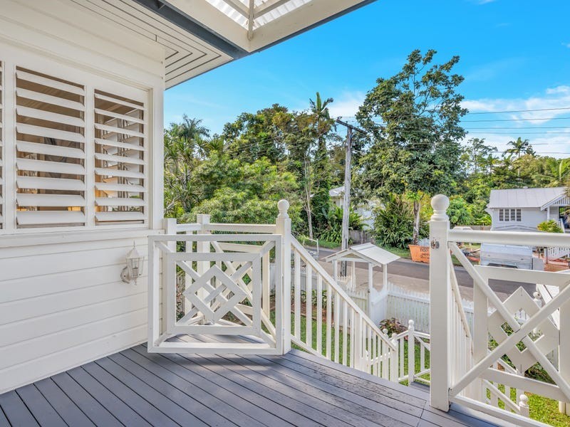 17 Friend Street, Edge Hill QLD 4870