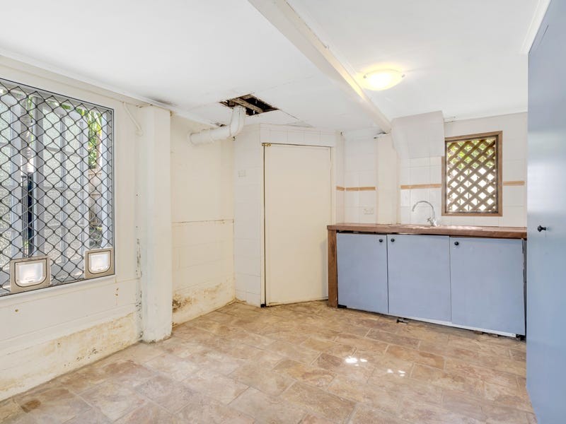 17 Friend Street, Edge Hill QLD 4870