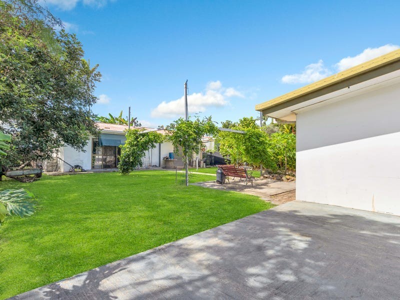 16 Melaleuca Street, Manunda QLD 4870