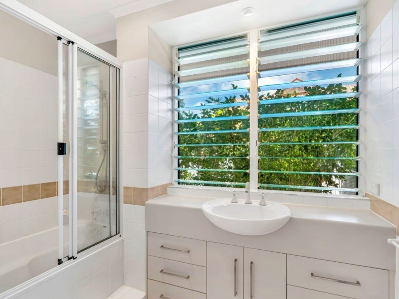 10 Cascade Avenue, Kewarra Beach QLD 4879