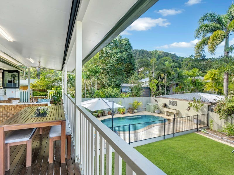 22 Junction Street, Edge Hill QLD 4870