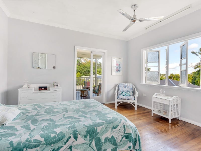 22 Junction Street, Edge Hill QLD 4870