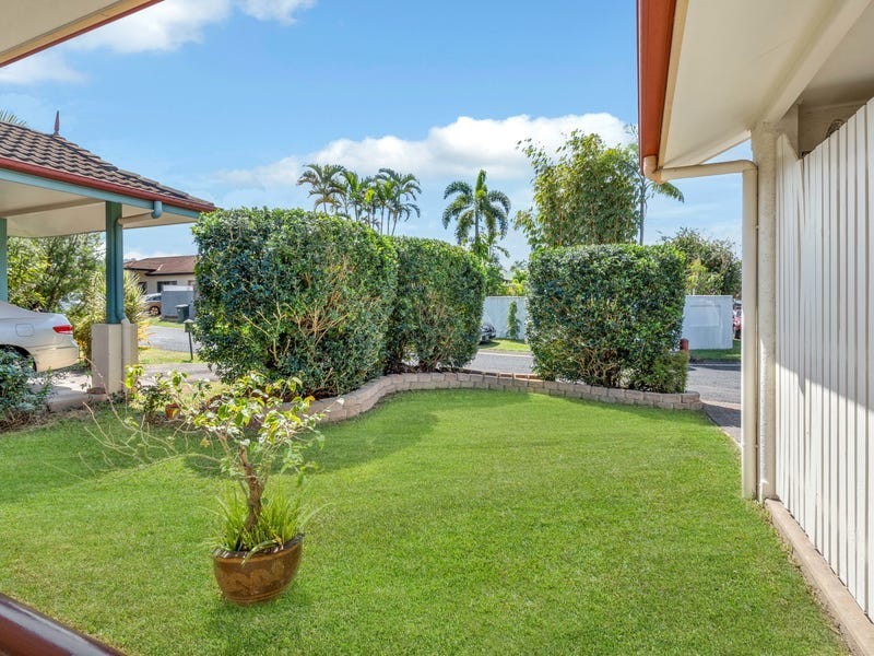 54 Silky Oak Court, Mooroobool QLD 4870