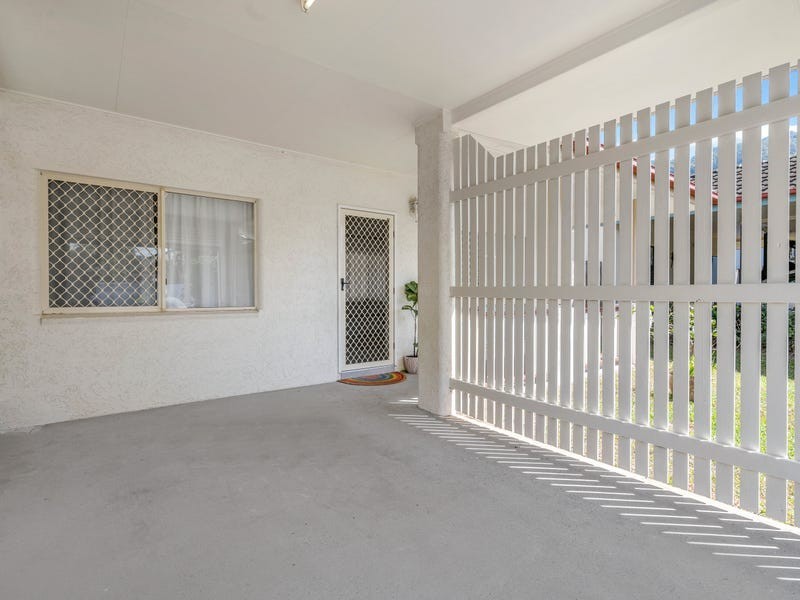 54 Silky Oak Court, Mooroobool QLD 4870