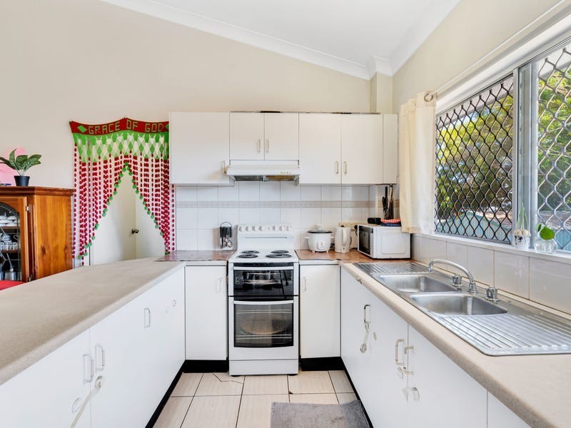 7/12 Mayers Street, Manunda QLD 4870