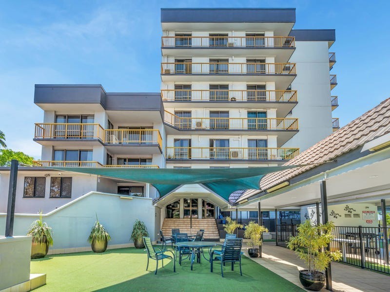 31/249 Esplanade, Cairns North QLD 4870