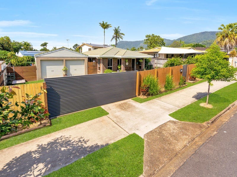 29 Lavender Street, Mooroobool QLD 4870
