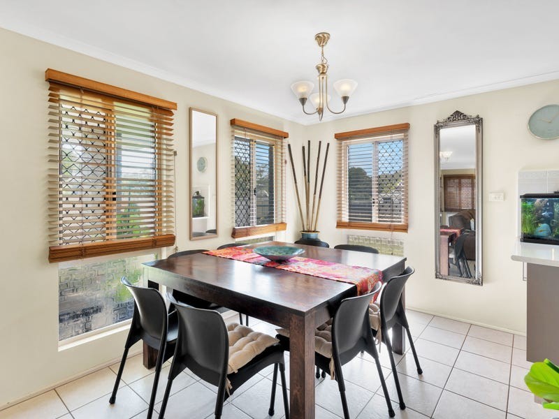 29 Lavender Street, Mooroobool QLD 4870