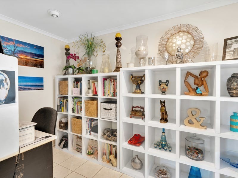 29 Lavender Street, Mooroobool QLD 4870