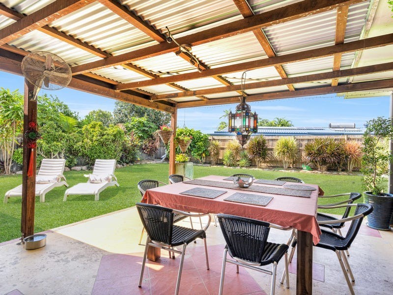 29 Lavender Street, Mooroobool QLD 4870