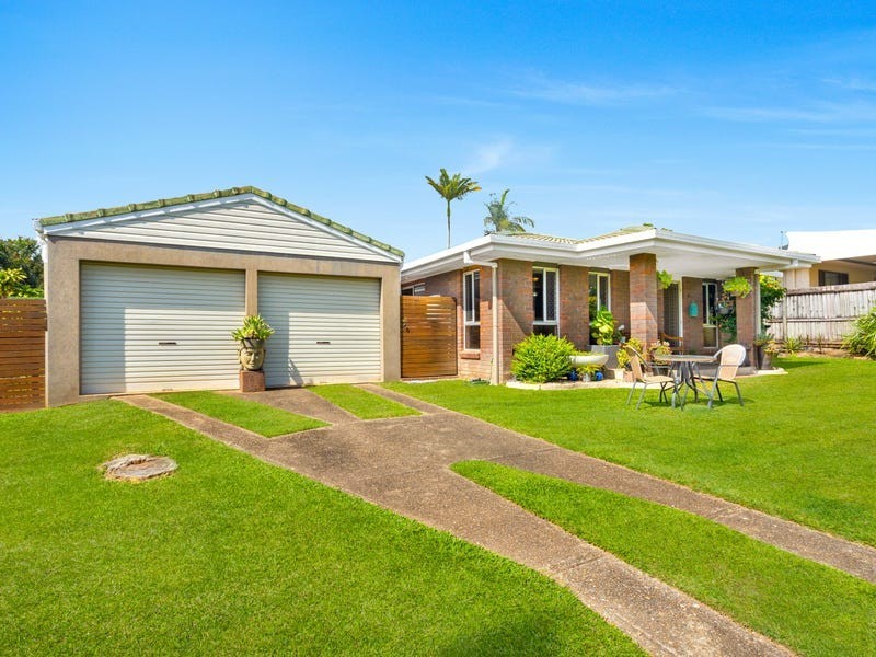29 Lavender Street, Mooroobool QLD 4870