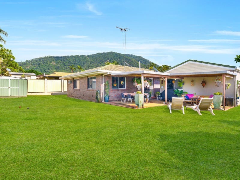 29 Lavender Street, Mooroobool QLD 4870