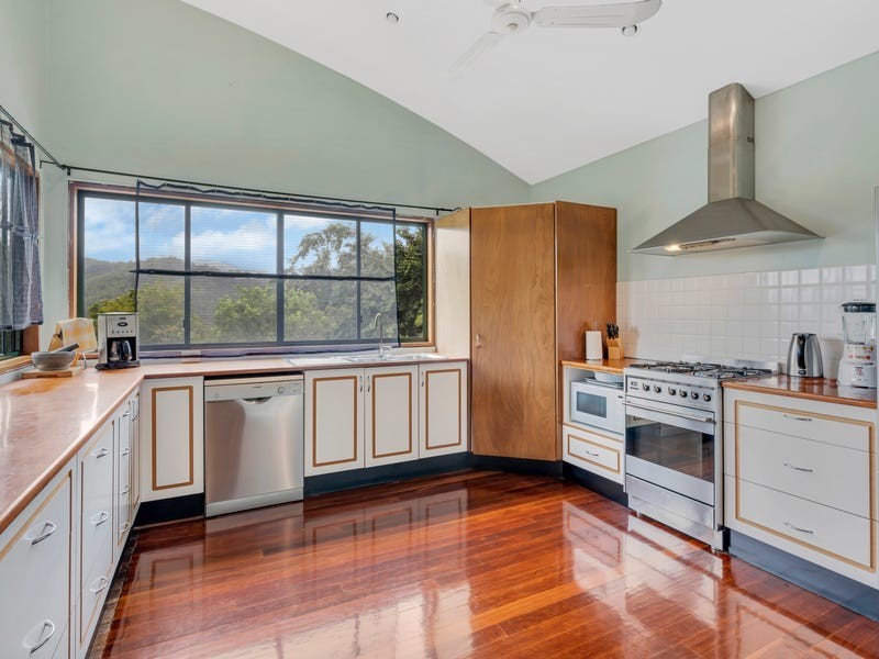 54-56 Windlass Street, Goldsborough QLD 4865