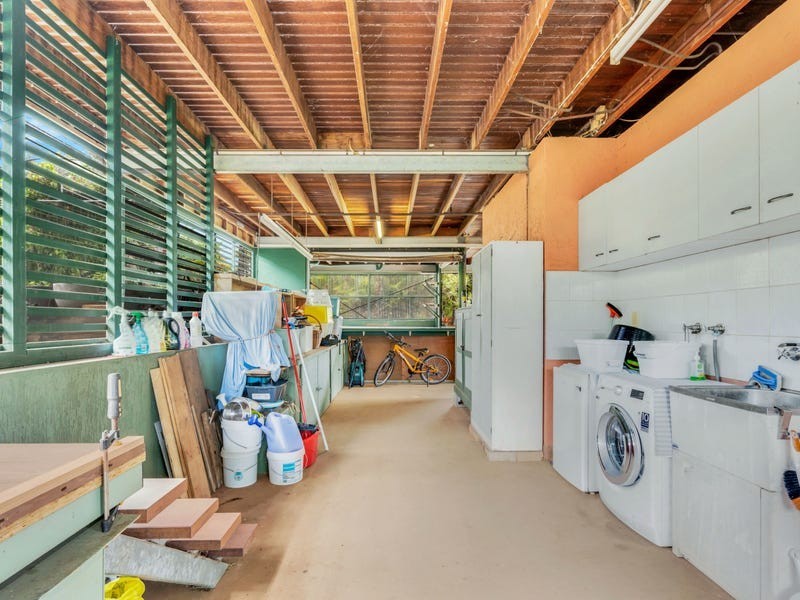54-56 Windlass Street, Goldsborough QLD 4865
