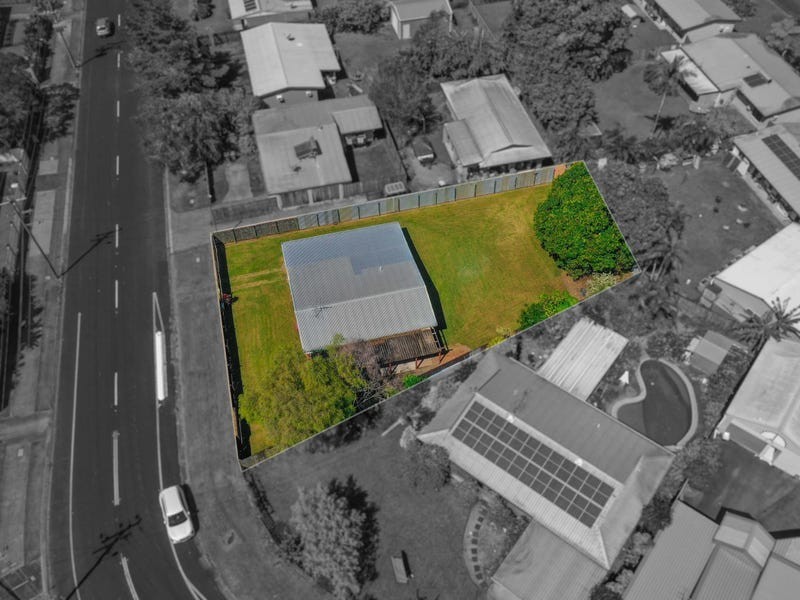 9 Alberta Drive, Woree QLD 4868