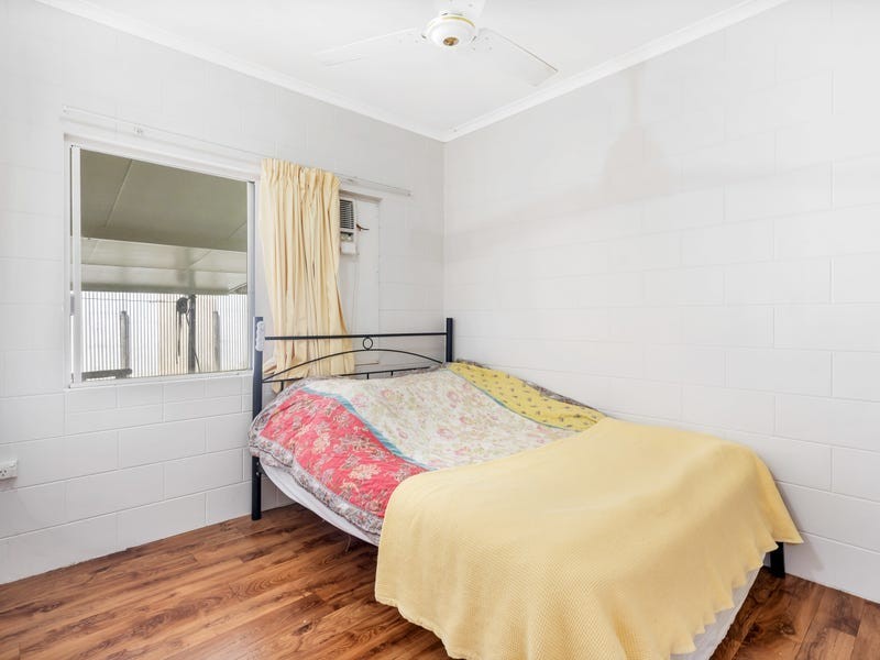 9 Alberta Drive, Woree QLD 4868