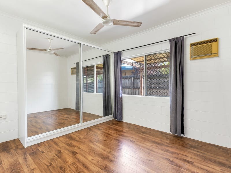 9 Alberta Drive, Woree QLD 4868