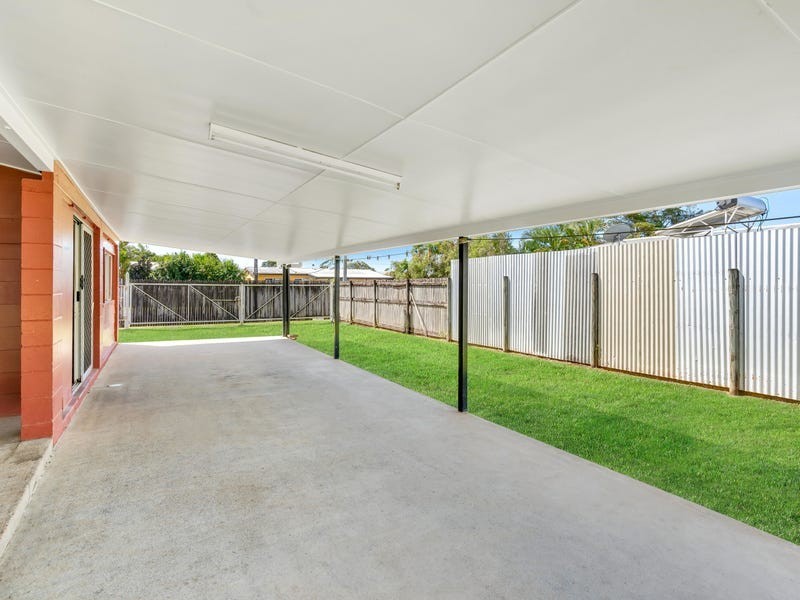9 Alberta Drive, Woree QLD 4868