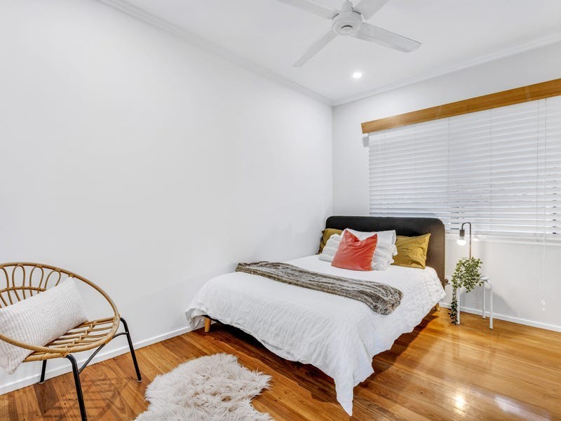 169 Hillview Crescent, Whitfield QLD 4870