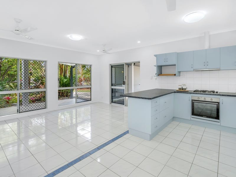 13 Turner Street, Whitfield QLD 4870