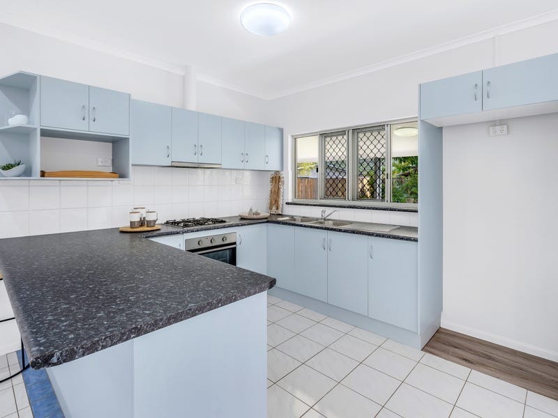 13 Turner Street, Whitfield QLD 4870