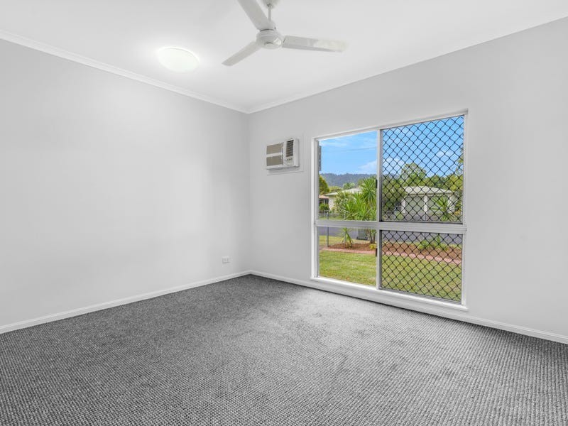13 Turner Street, Whitfield QLD 4870