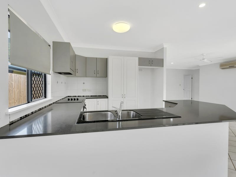 7 Cowie Close, Bentley Park QLD 4869