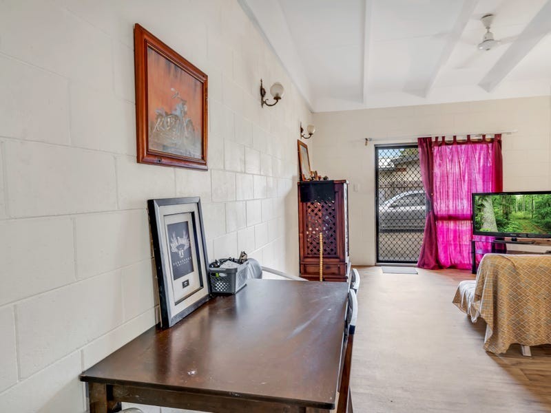 60 Hollywood Boulevard, White Rock QLD 4868