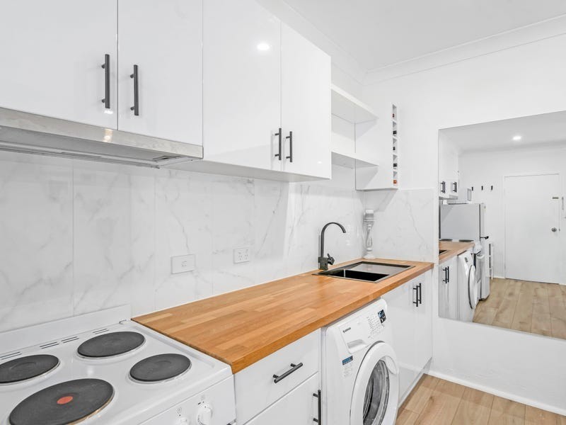 33/87-91 Earl Street, Westcourt QLD 4870