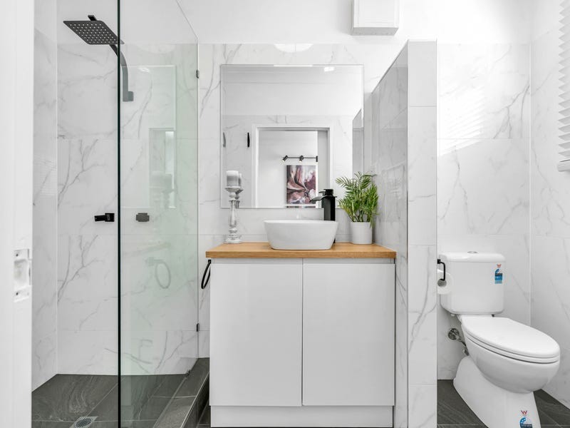 33/87-91 Earl Street, Westcourt QLD 4870