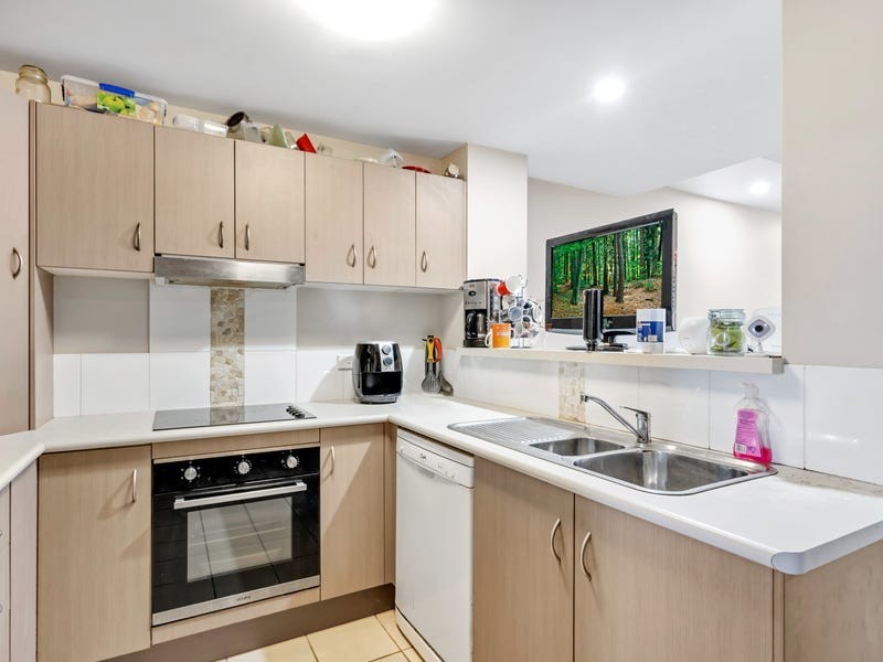 223/53-57 Clifton Road, Clifton Beach QLD 4879