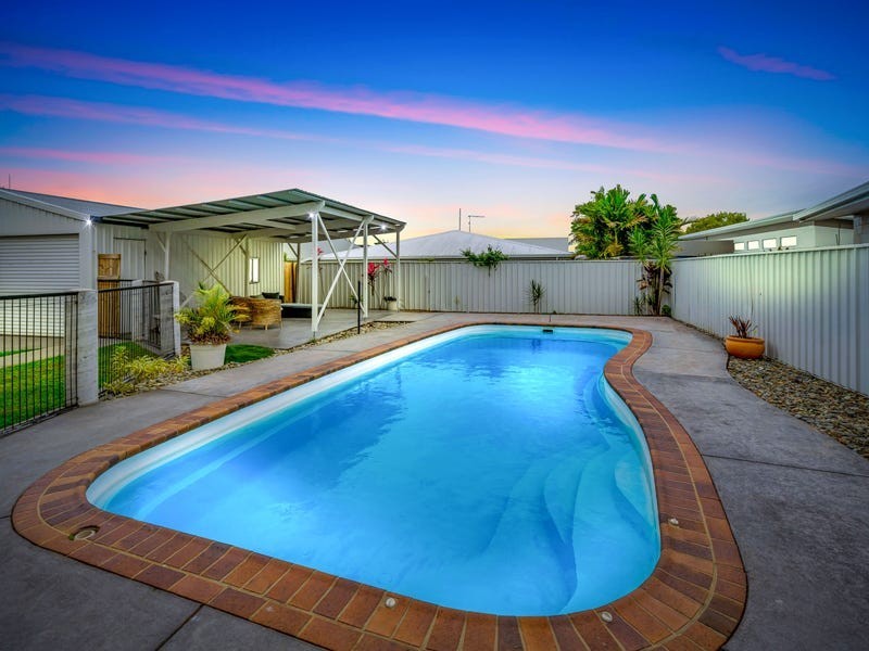 27 Debbie Street, Trinity Park QLD 4879