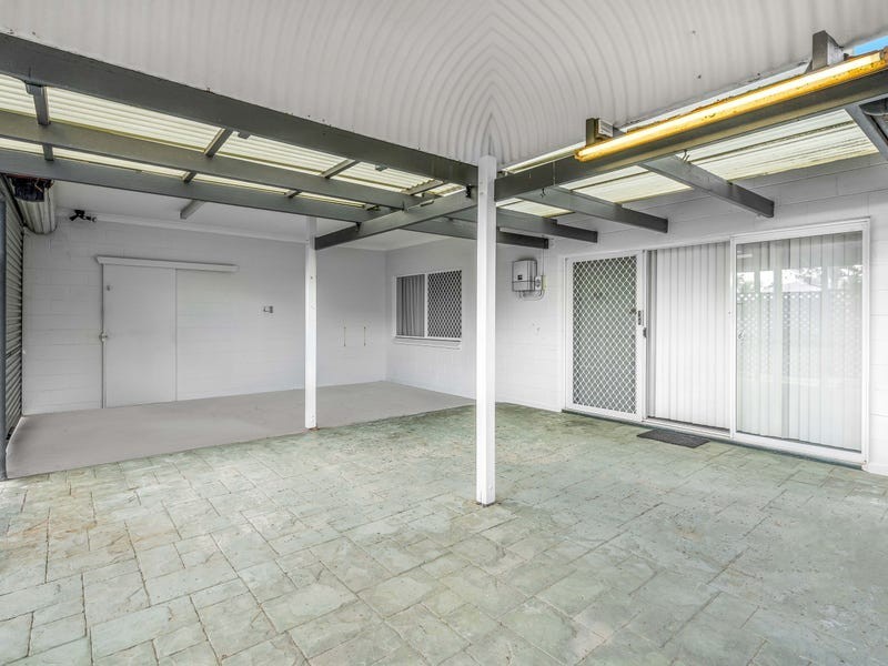 6/389-397 McCoombe Street, Mooroobool QLD 4870