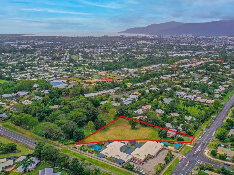 52 Beatrice Street, Mooroobool QLD 4870