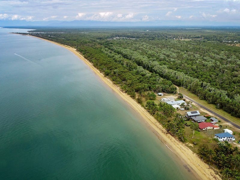 29 Luff Street, Hull Heads QLD 4854
