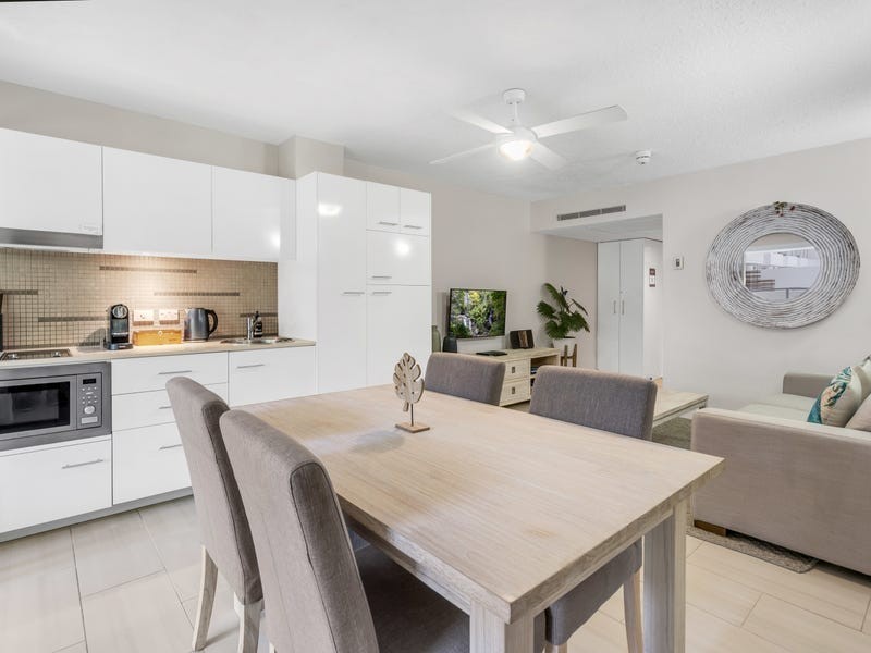 4202/2-22 Veivers Road, Palm Cove QLD 4879