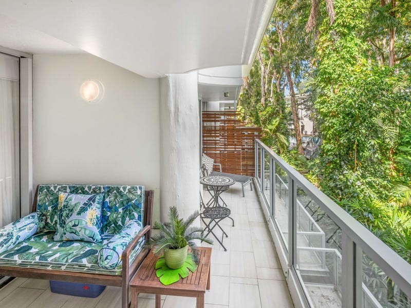 4202/2-22 Veivers Road, Palm Cove QLD 4879