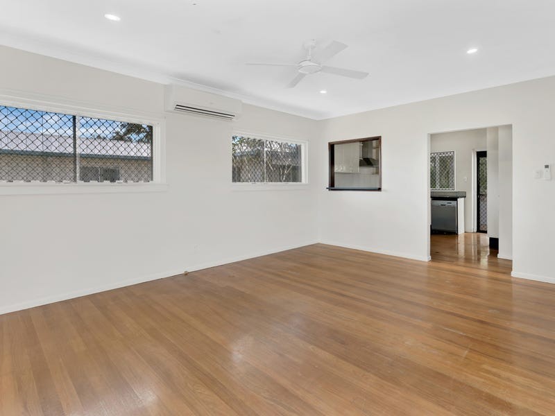 270 Aumuller Street, Westcourt QLD 4870