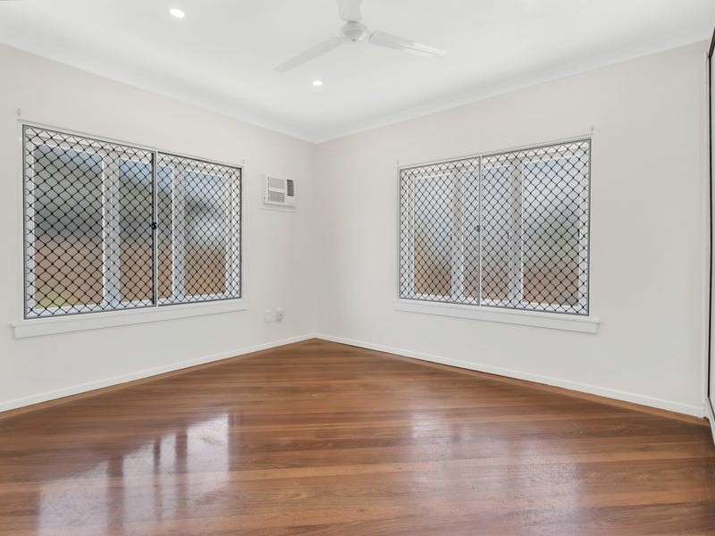 270 Aumuller Street, Westcourt QLD 4870