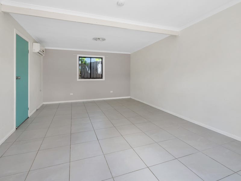 270 Aumuller Street, Westcourt QLD 4870