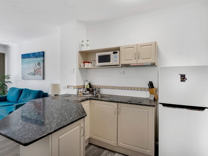 24/139 Williams Esplanade, Palm Cove QLD 4879